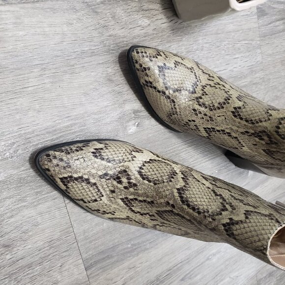 en Thread Leather Snakeskin Print Ankle Boots 9.5 - Picture 5 of 9